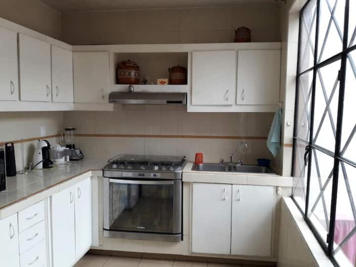 Foro Sol Autodromo Aeropuerto Apartment Kota Meksiko Bagian luar foto